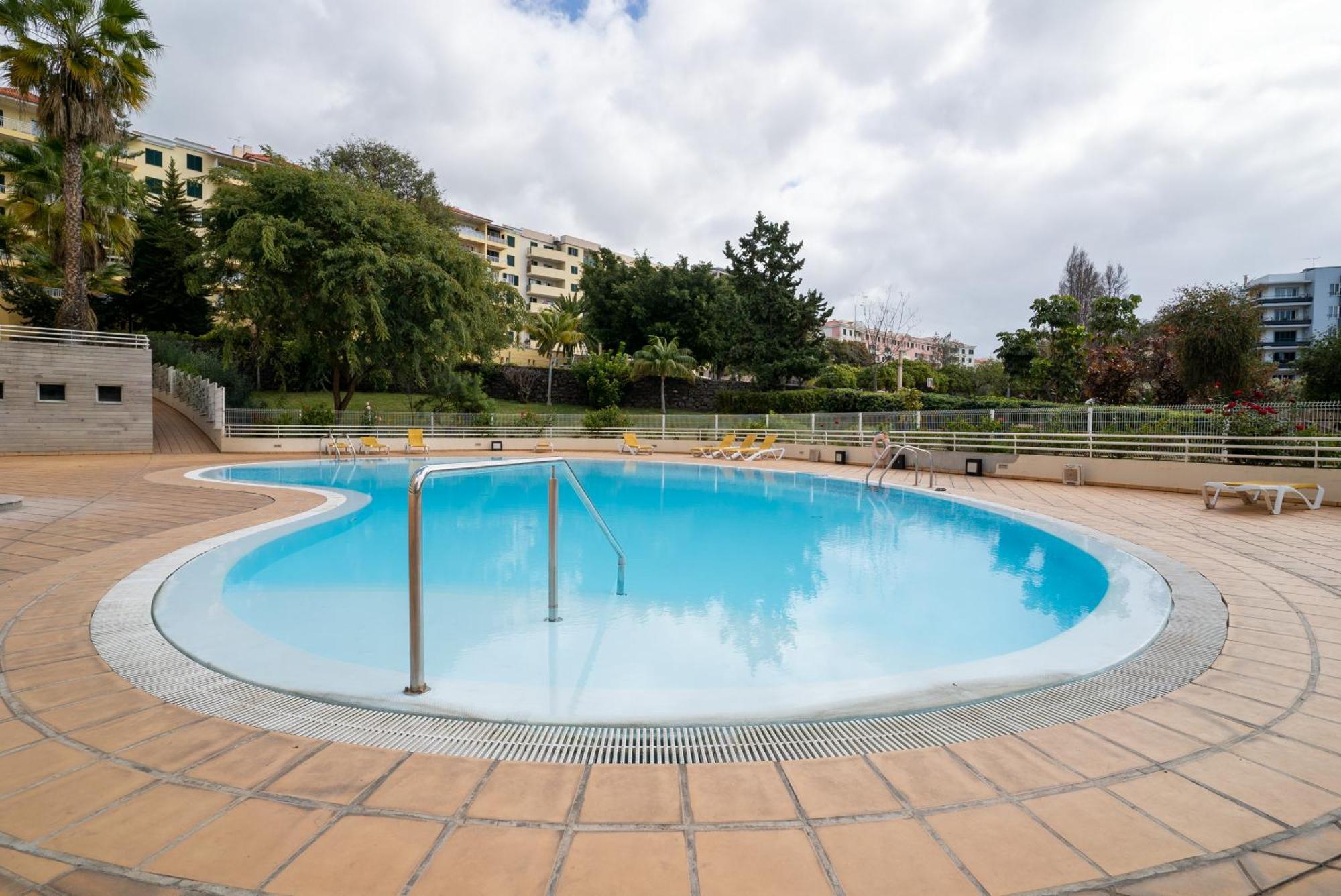 Green Park Ajuda Apartment Funchal Dış mekan fotoğraf