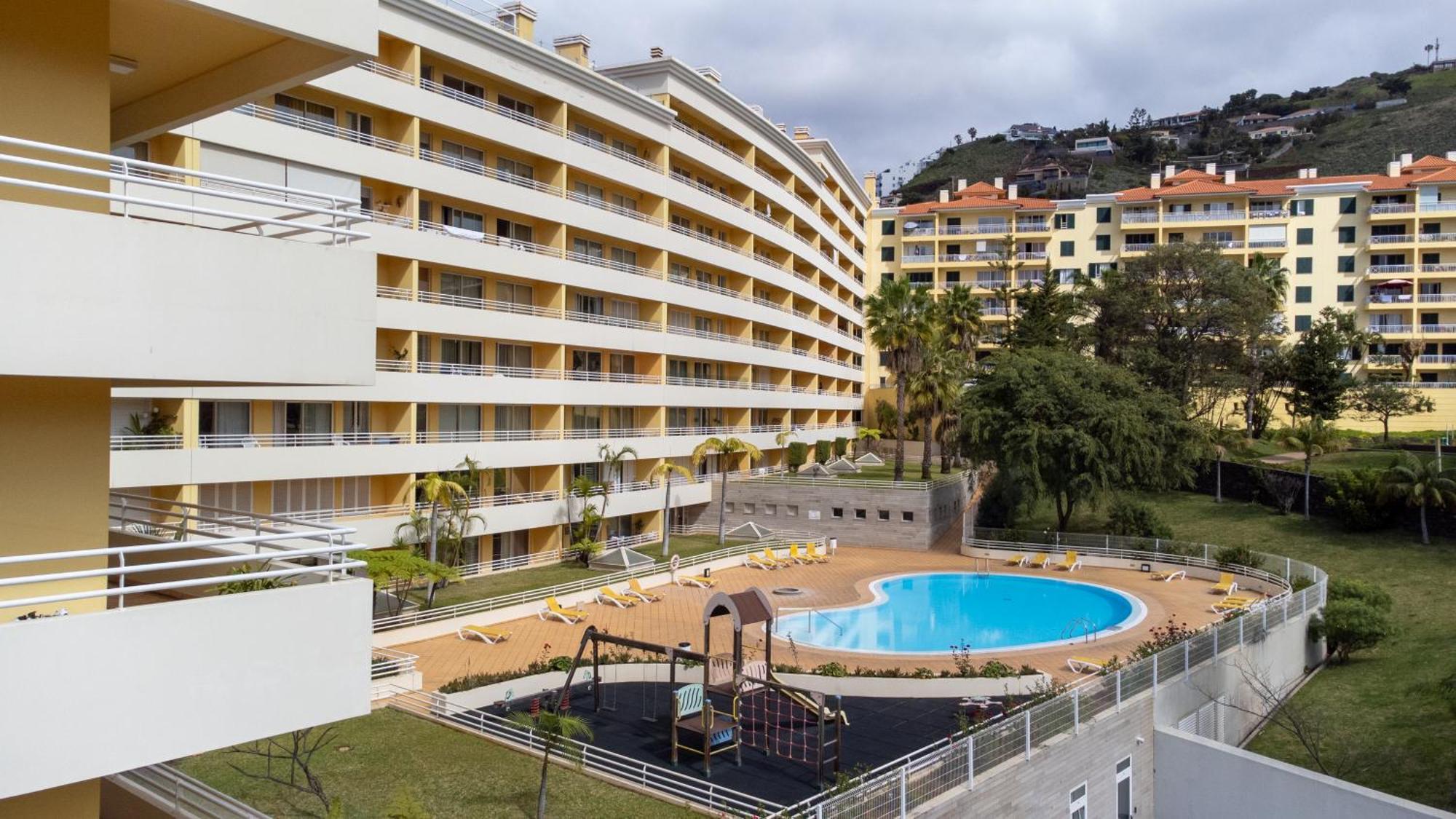 Green Park Ajuda Apartment Funchal Dış mekan fotoğraf